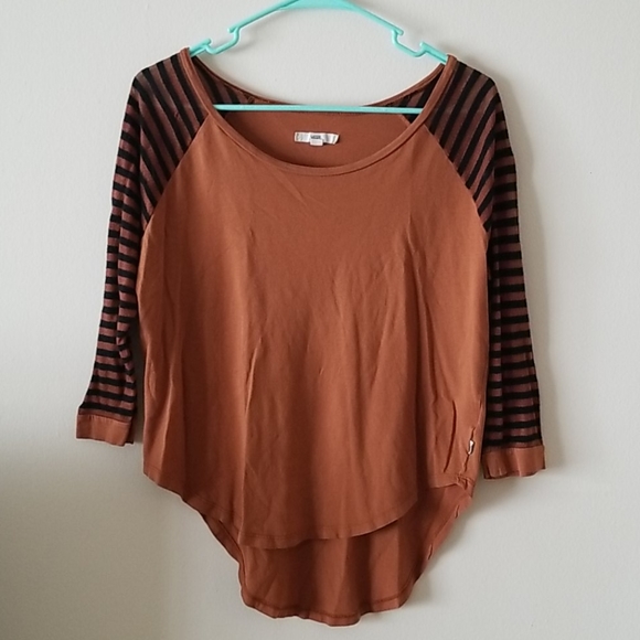 Van's high-low top - Picture 1 of 5